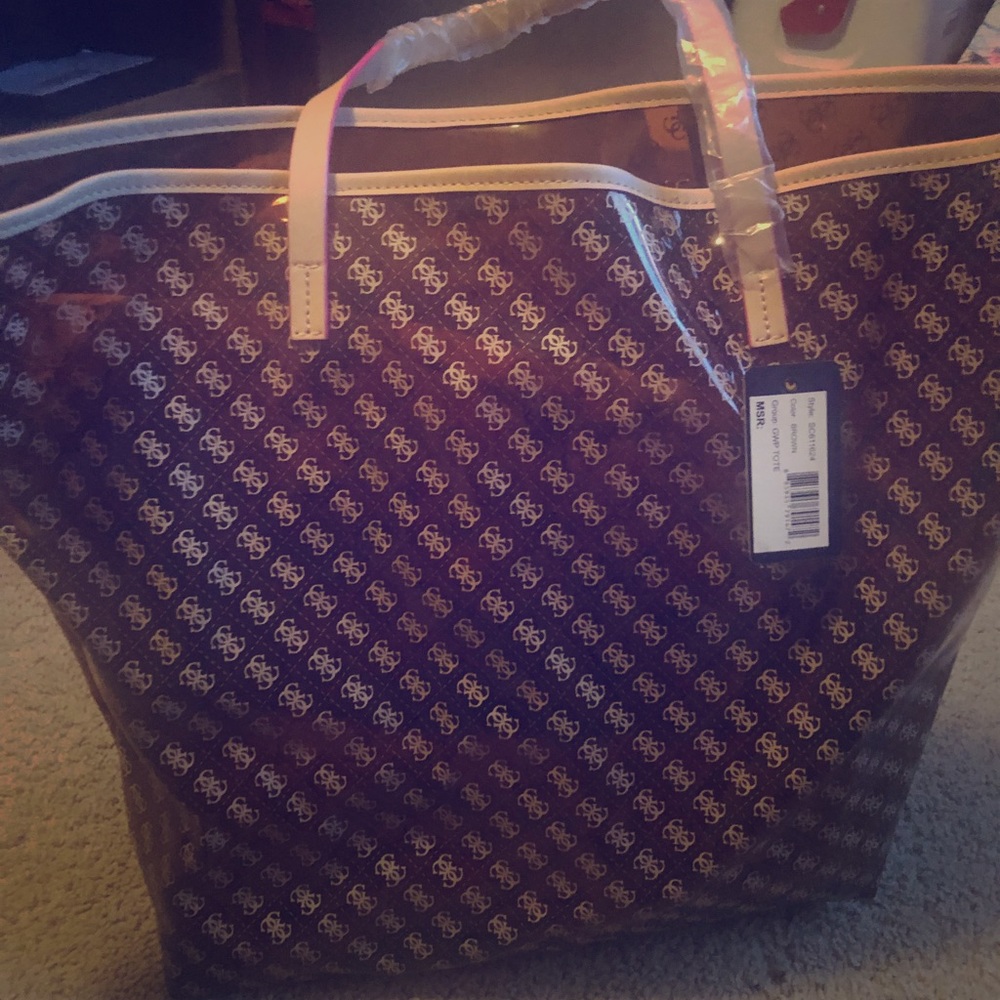 Guess tote